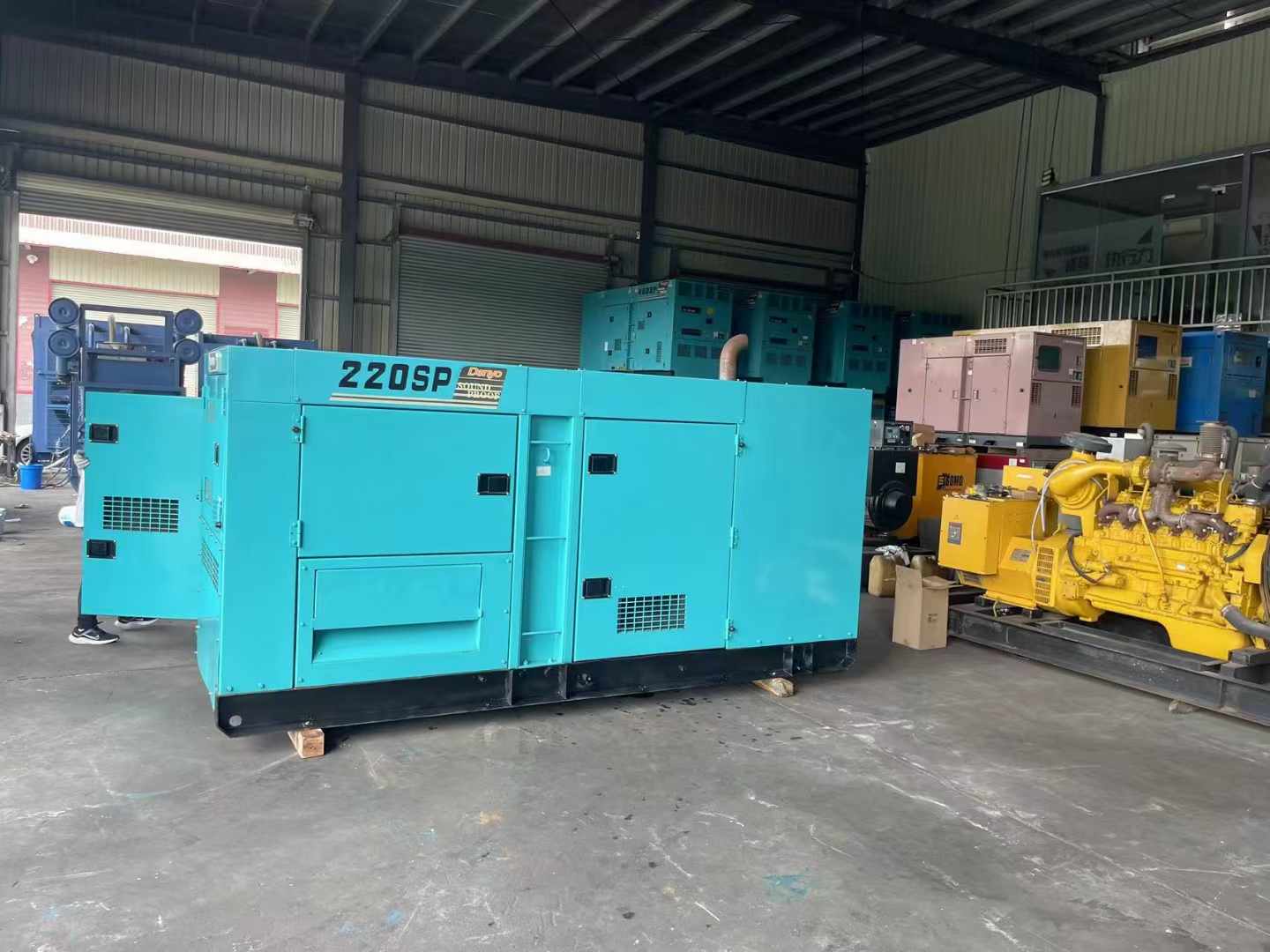 曲阜800kW 柴油发电机的输出电流波动范围是多少?